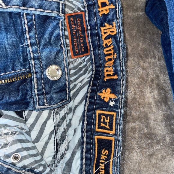 Jeans - Picture 1 of 3